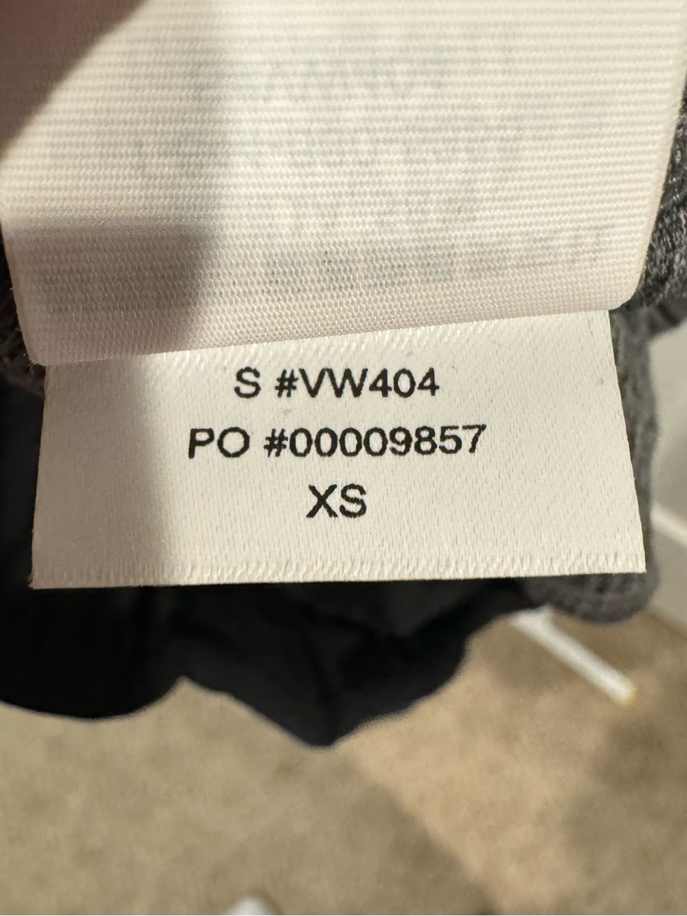 NEW Vuori Miles Ankle Pant XS - RARE!!! - Picture 14 of 14